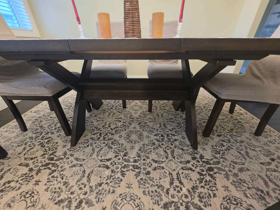 Lathan 7-piece Dining Set - Table & 6 Chairs - photo 3