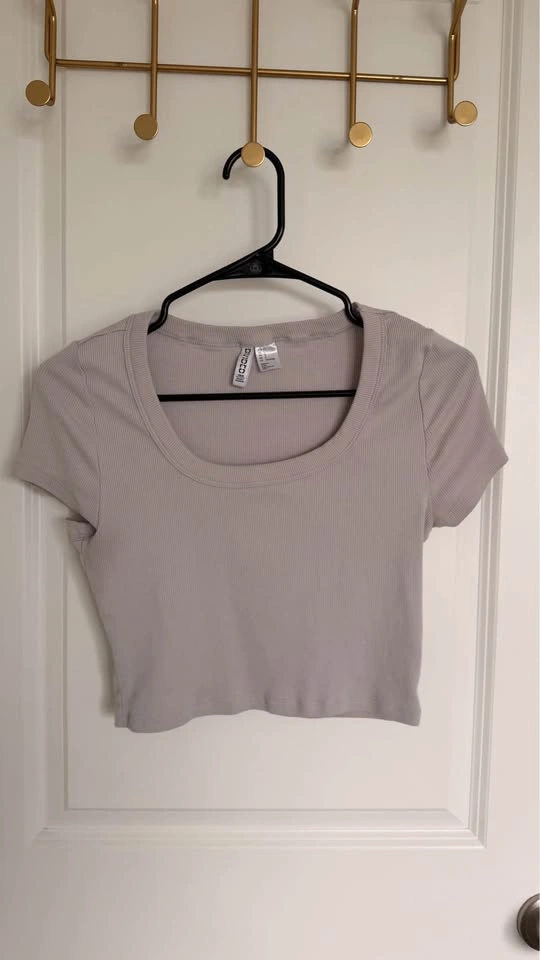 MOVING SALE CLOTHES MEDIUM / LARGE WOMEN - photo 2