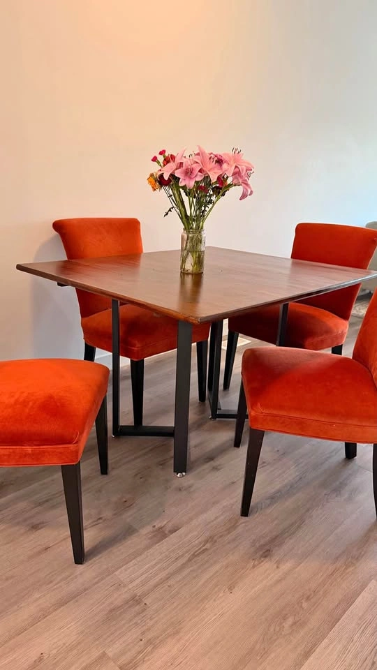 Crate and Barrel Chairs set of 4 & Table