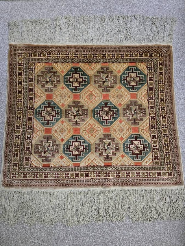 Antique Silk Persian & Turkish Rugs  for Museum of Art - photo 5