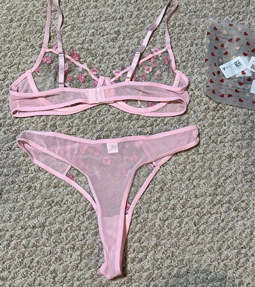 Aphrotiny Pink Floral Lingerie Set Bra Thong M - photo 3