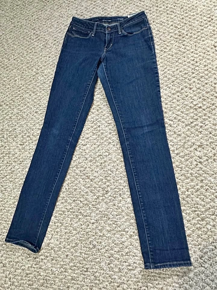 Levi's 27 Bold Curve Modern Rise Skinny Dark Blue Jeans