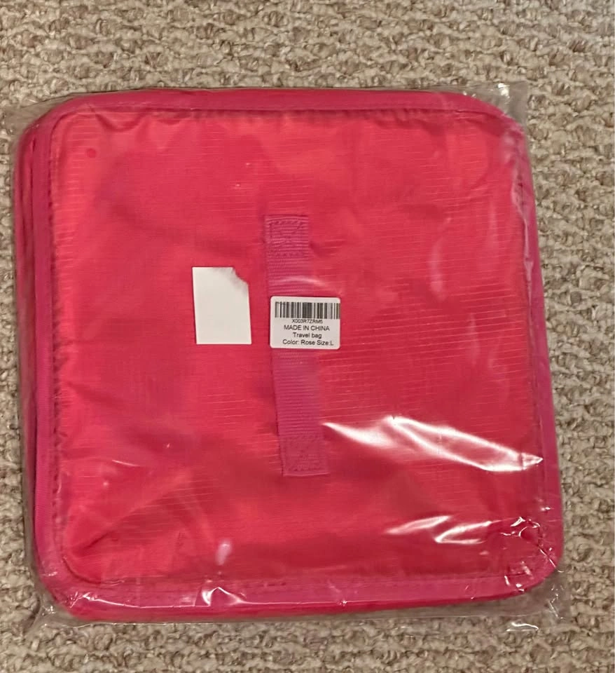 NEW Foldable Hanging Travel Organizer Bag - photo 4