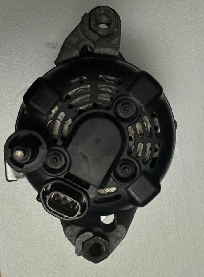 Original Hyundai Tucson Alternator 2017-2021 - photo 4