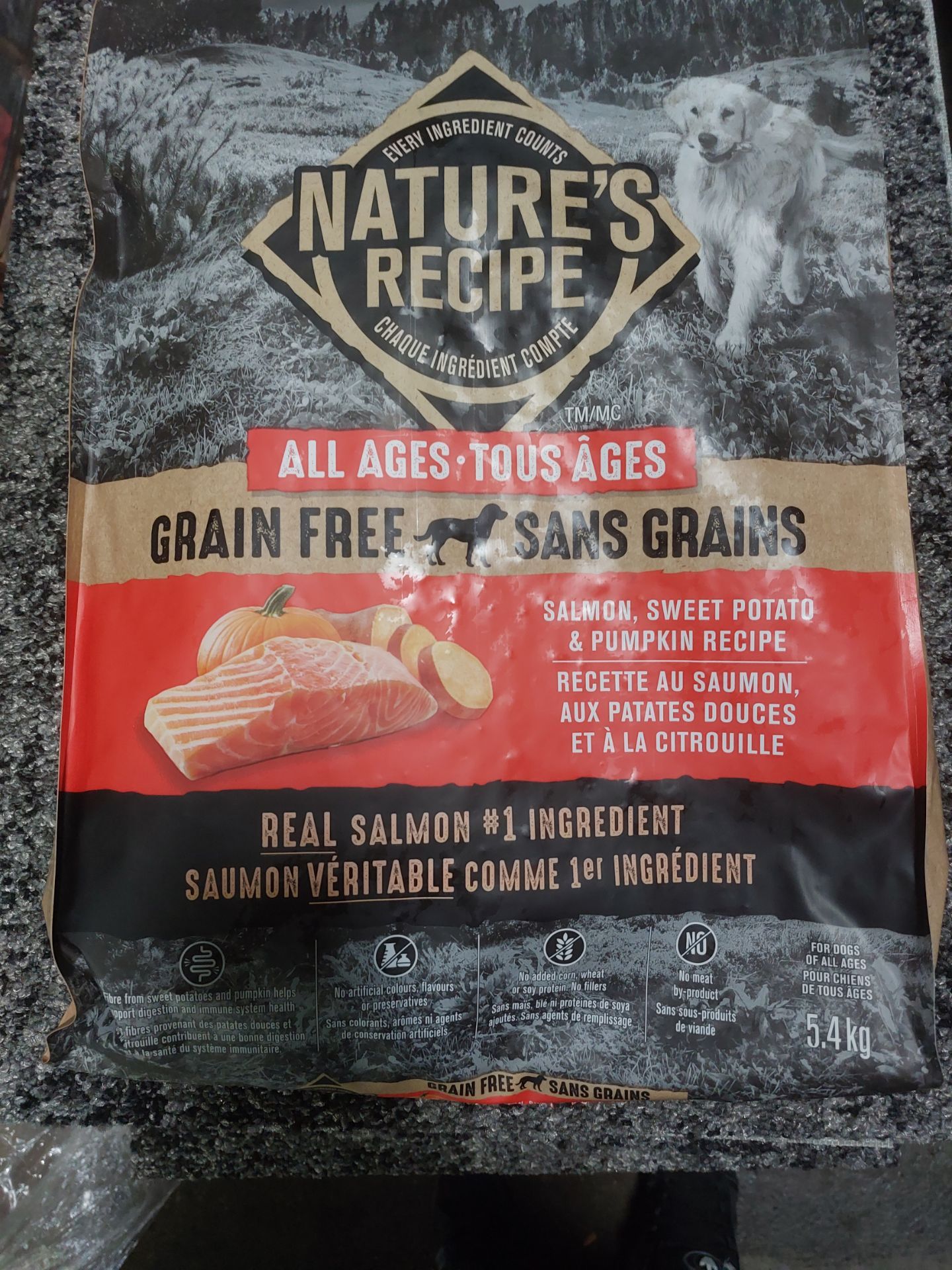 Dry dog food - Nature's Recipe Grain free Salmon, sweet potato a