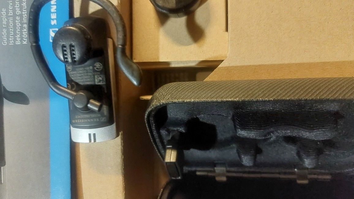 New Sennheiser Presence Headset - photo 3