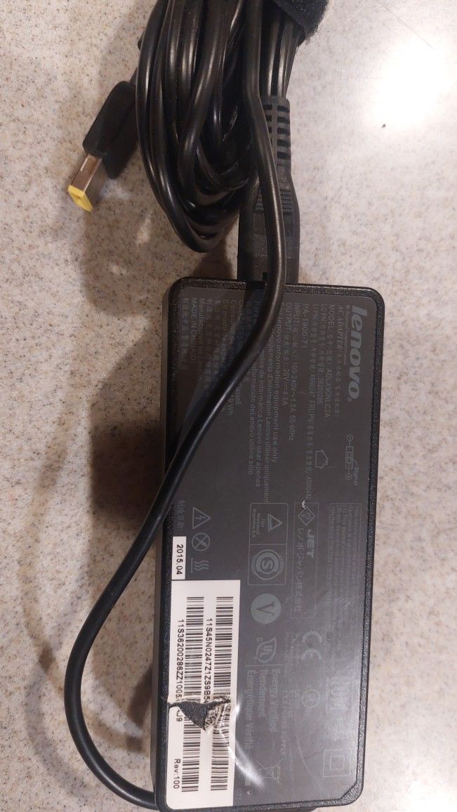 Lenovo Power Adapter 90W