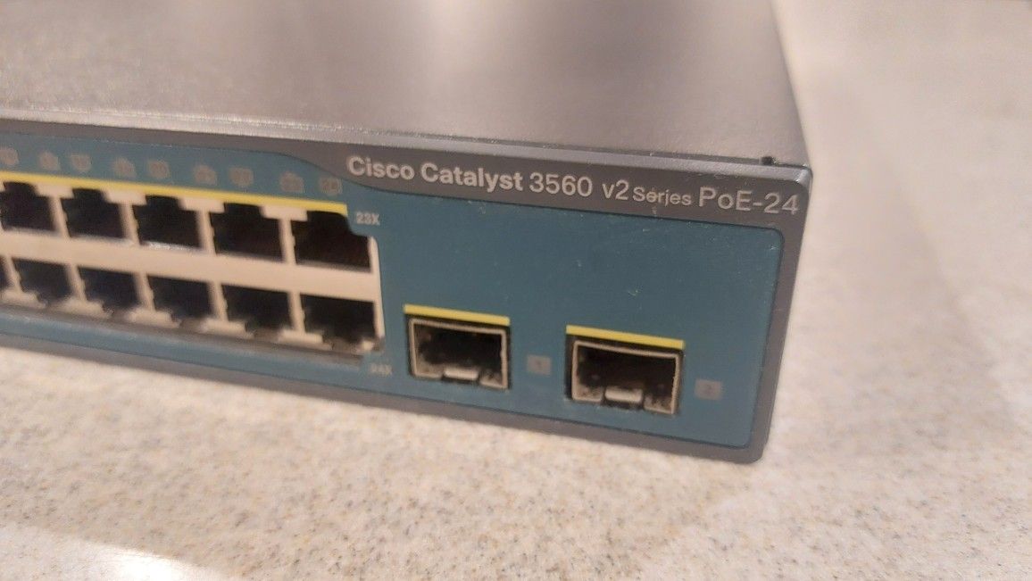Cisco Switch 3560 POE V2 24 Port