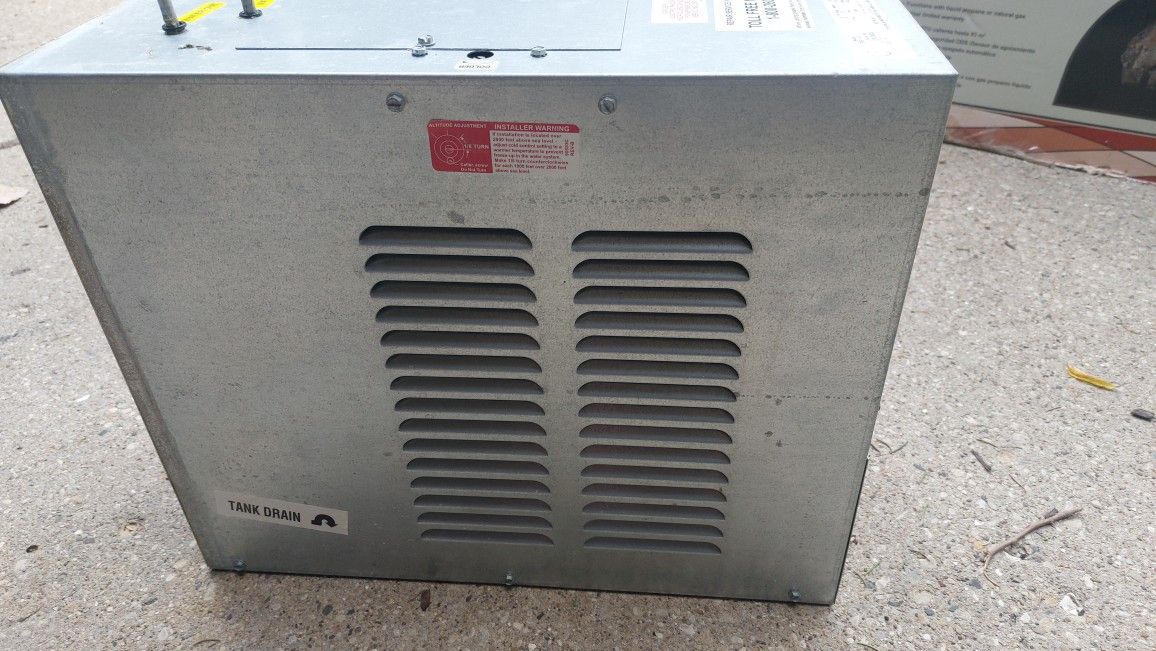 Drinking Water Chiller Elkay ERS1 - photo 3