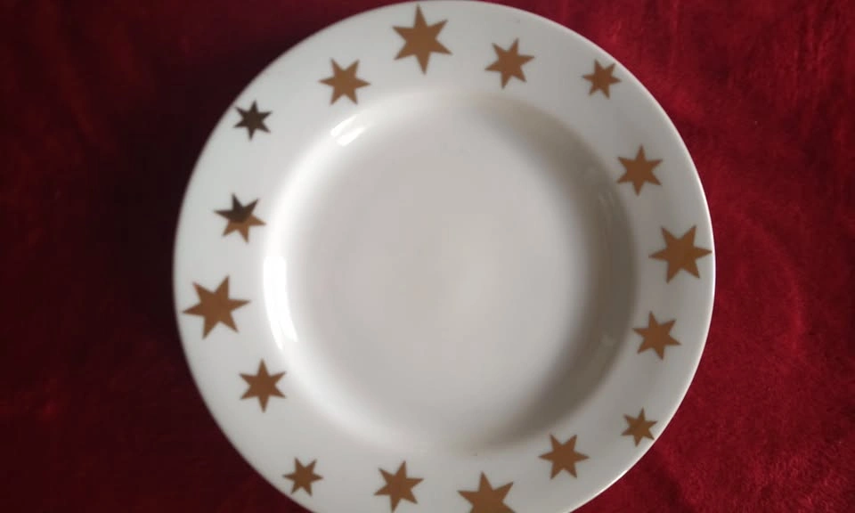 White Gold Stars Diwali Tableware Set - Serves 4 - photo 2
