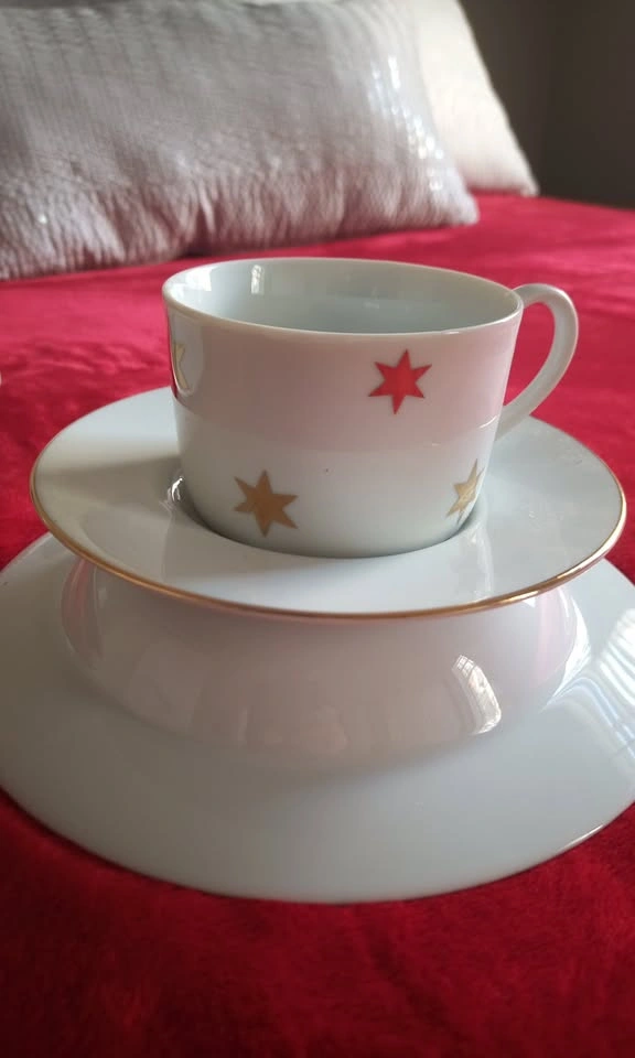 White Gold Stars Diwali Tableware Set - Serves 4 - photo 4
