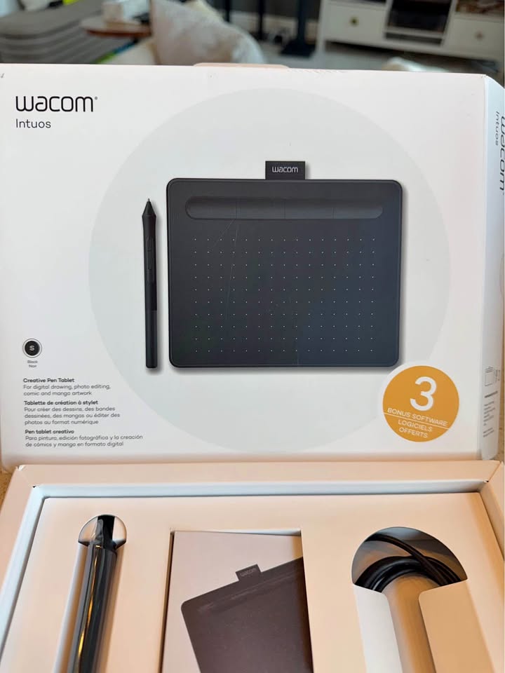 WACOM Intuos Graphics Drawing Tablet