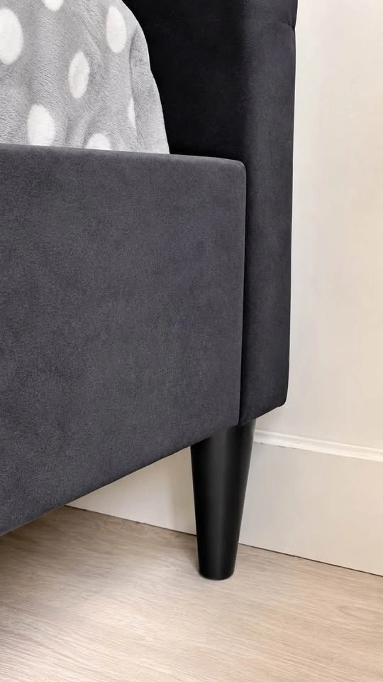 Queen Size Bed Frame - photo 2