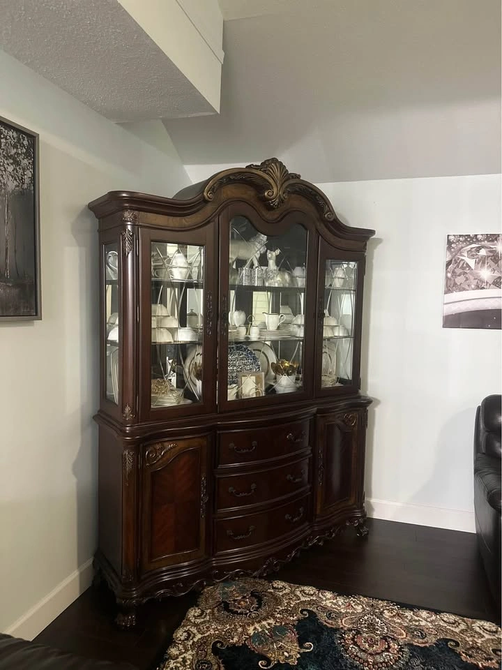 Solid Wood Display Cabinet / Hutch – Glass Doors – Dark Finish - photo 4