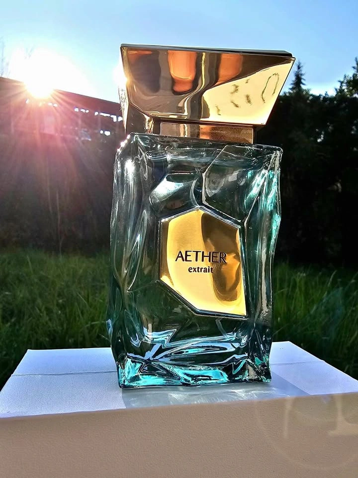 Aether Extrait