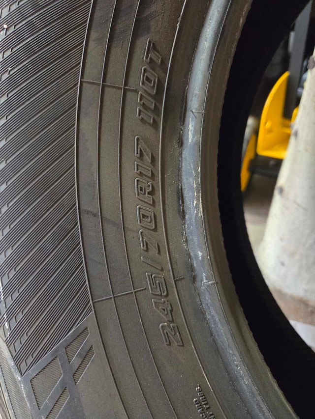 Yokohama Geolandar X-CV Tire - 245/70R17 110T - Like New - photo 2