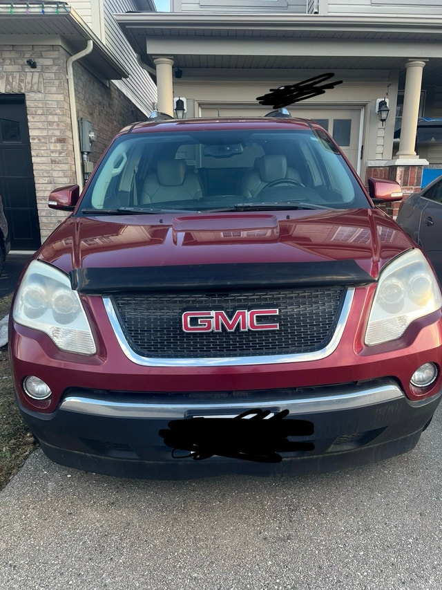 $1800 OBO - 2008 GMC ACADIA - photo 3