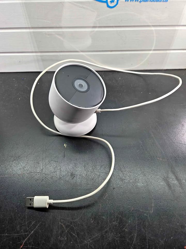 Used Google Nest Cam (Battery & Wired) G3AL9