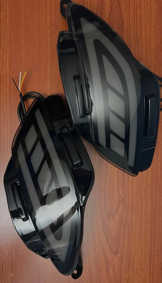 Smoked LED Reflectors for Lexus RX Rear Bumper - photo 3