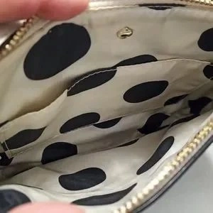 Like new $195 Kate Spade Saffiano Crossboy Bag black ivory MINT - photo 3