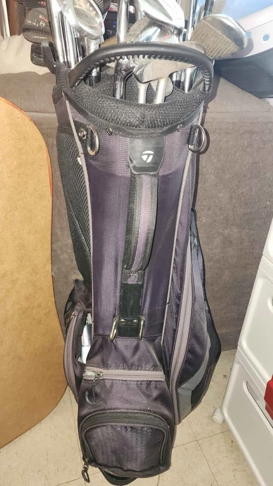 TaylorMade Golf Bag with Mixed Set of Clubs - photo 3