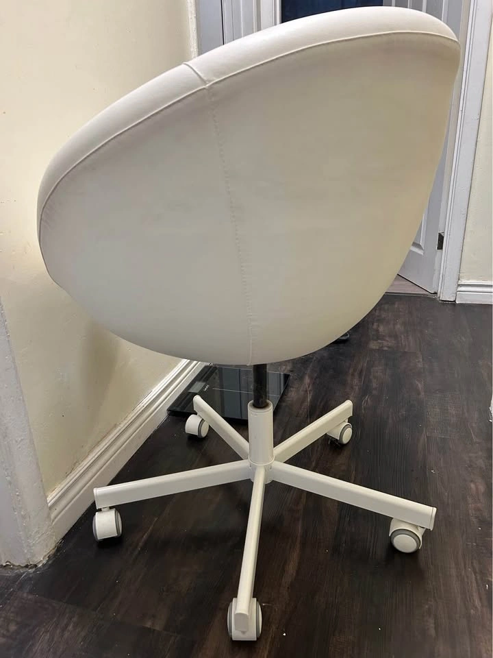 IKEA SKRUVSTA swivel chair - photo 3