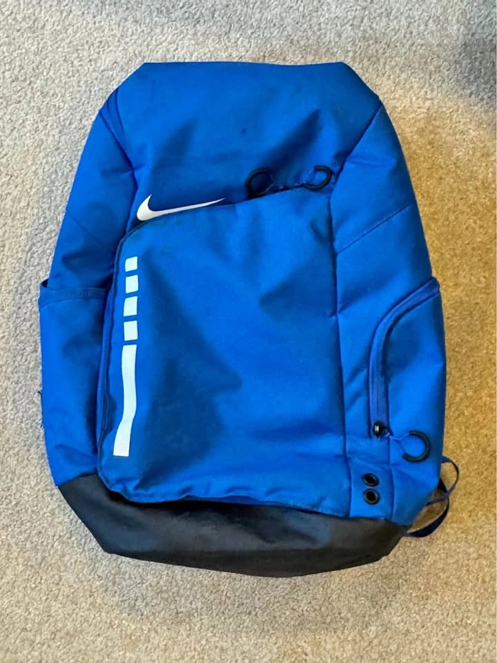 Nike Elite Backpack (READ DESCRIPTION)