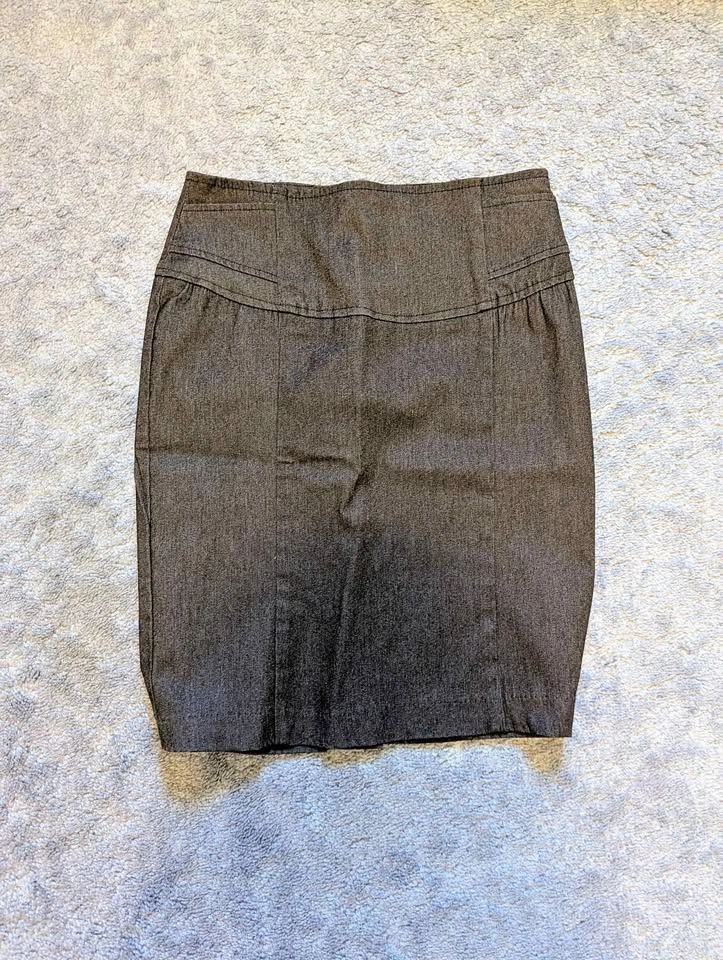 Grey Pencil Skirt, S