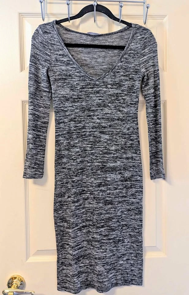 Grey V neck long dress, S