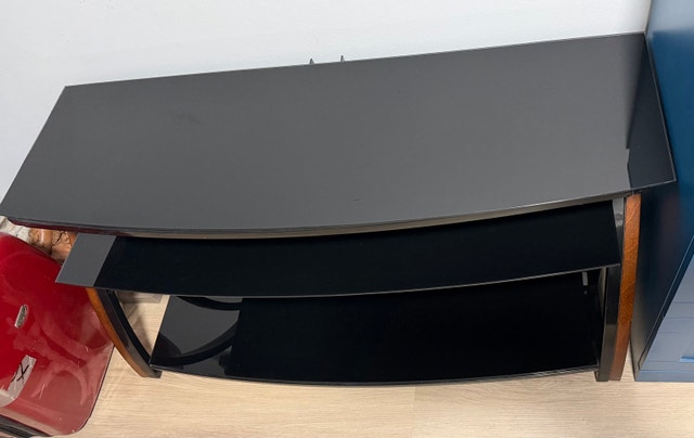 Glass TV/ Entertainment Stand - photo 4