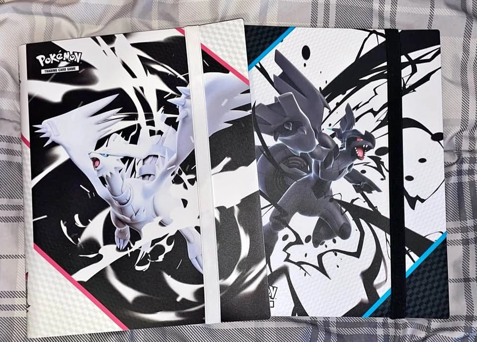 Pokemon Black Bolt & White Flare Binders + 6 Masterball / 35 Pok