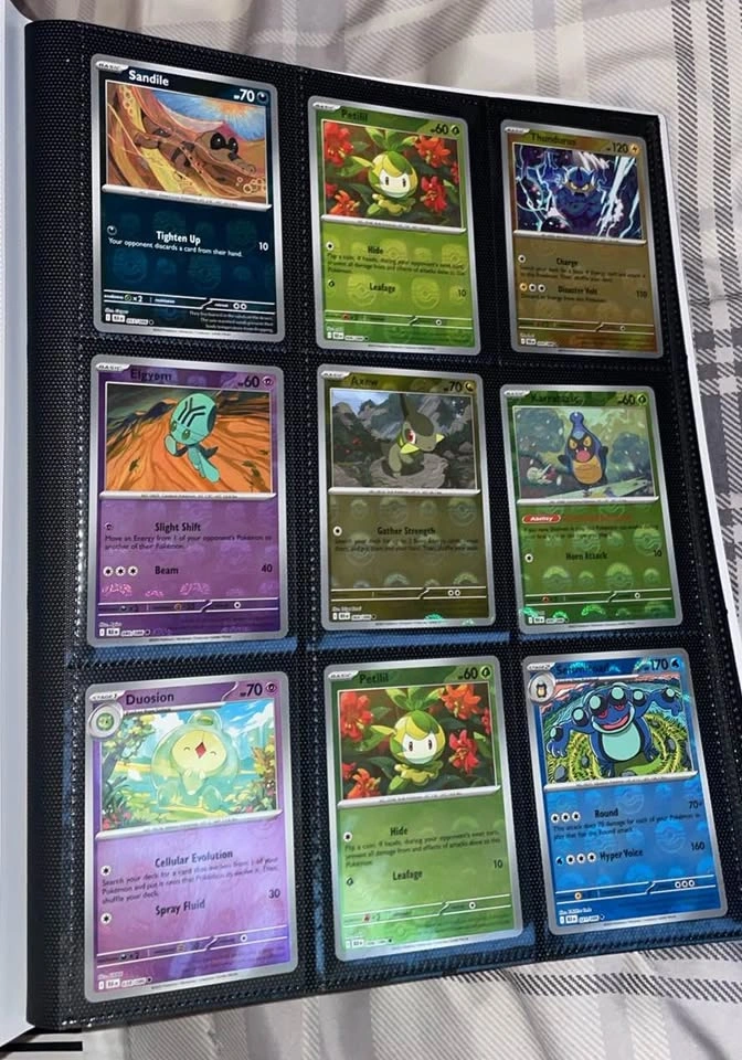 Pokemon Black Bolt & White Flare Binders + 6 Masterball / 35 Pok - photo 5