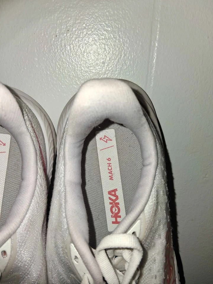 Hoka Mach 6 white running shoes - photo 3