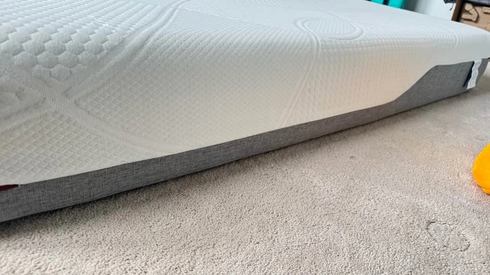 Molblly 10" Memory Foam Mattress - photo 3