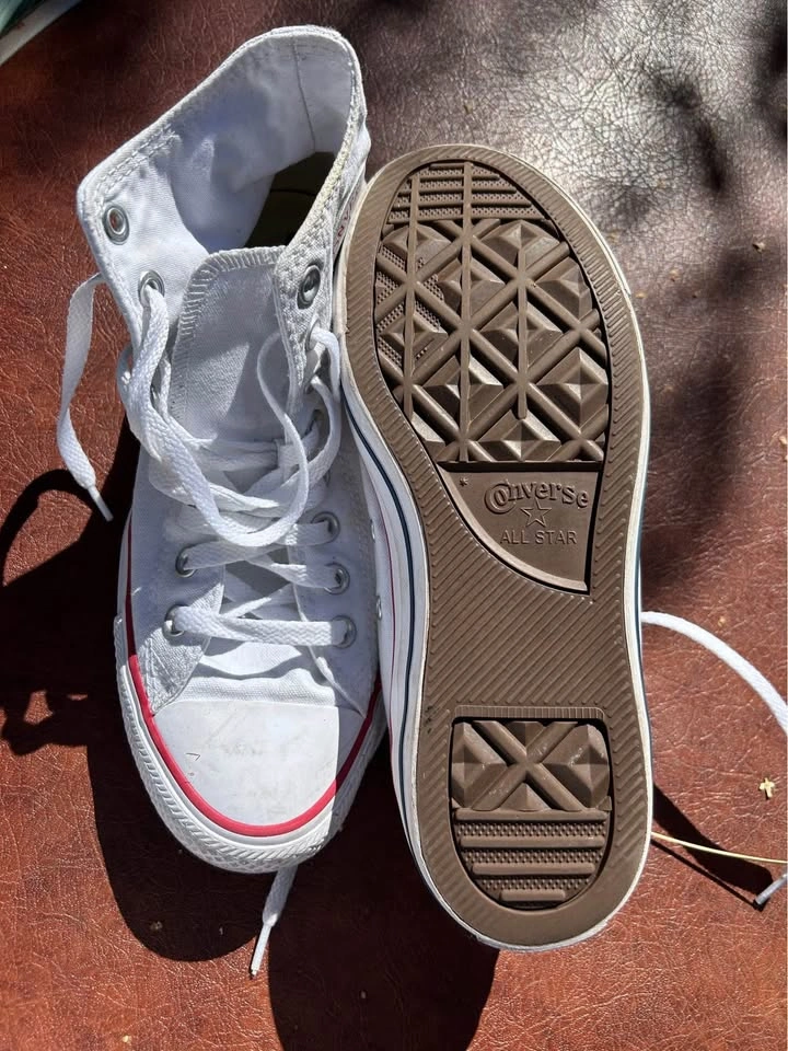 Unisex Converse M: 7.5 W: 9.5 - photo 2