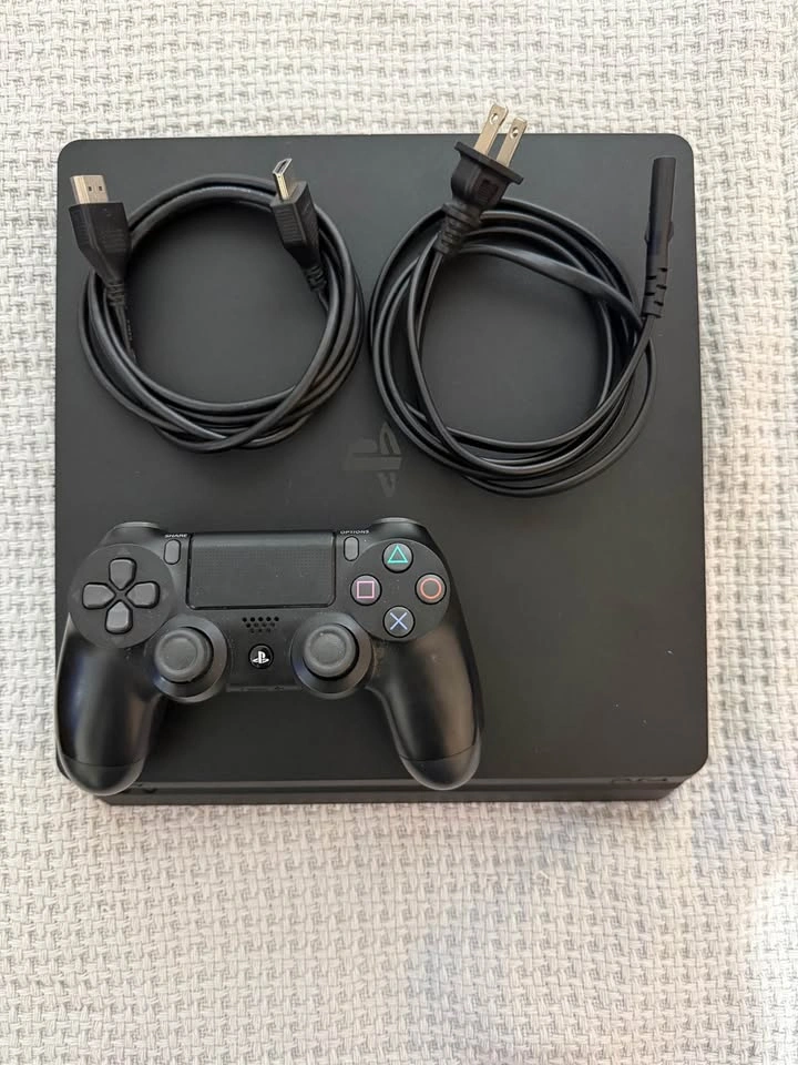 PS4 Slim Bundle – Controller + Games Included – Excellent Condit - photo 2