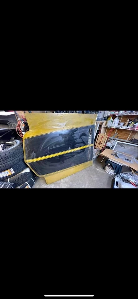 Chevrolet Malibu Hood