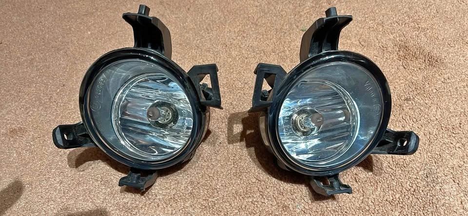 2005-2006 Nissan Altima Fog Lights OEM