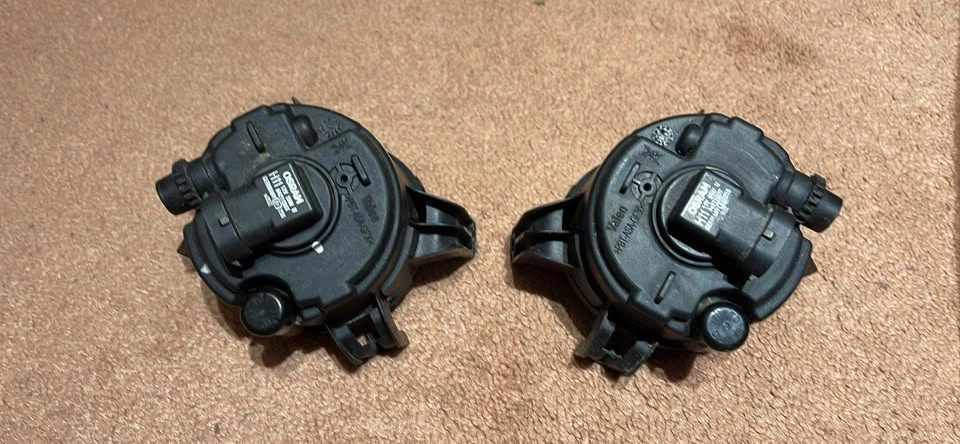 2005-2006 Nissan Altima Fog Lights OEM - photo 2