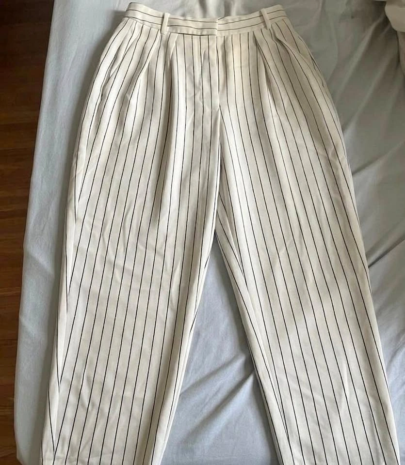 Aritzia BABATON Pinstripe Wide Leg Pants Size 4
