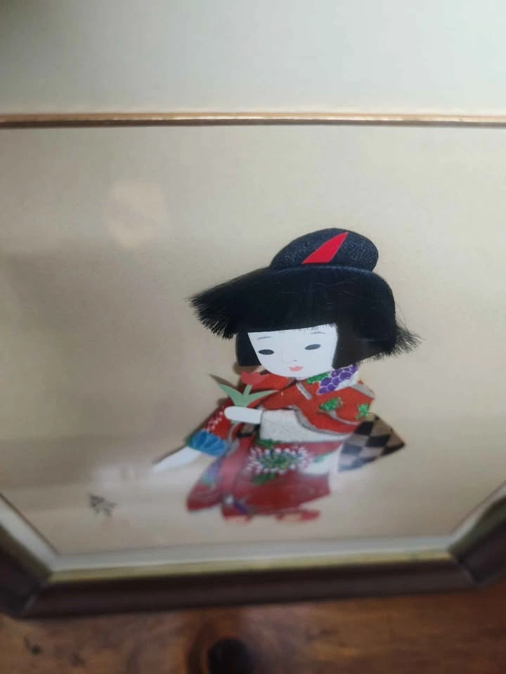 Vintage Japanese Oshie Textile Art – Framed Handmade Kimono Girl - photo 5