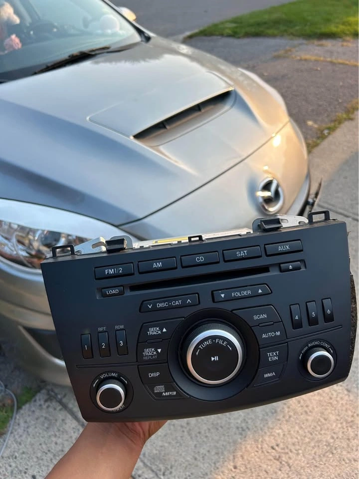 2012 MazdaSpeed 3 Headunit