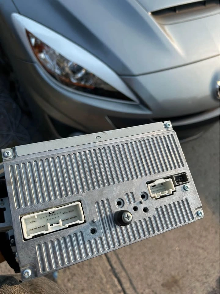 2012 MazdaSpeed 3 Headunit - photo 3