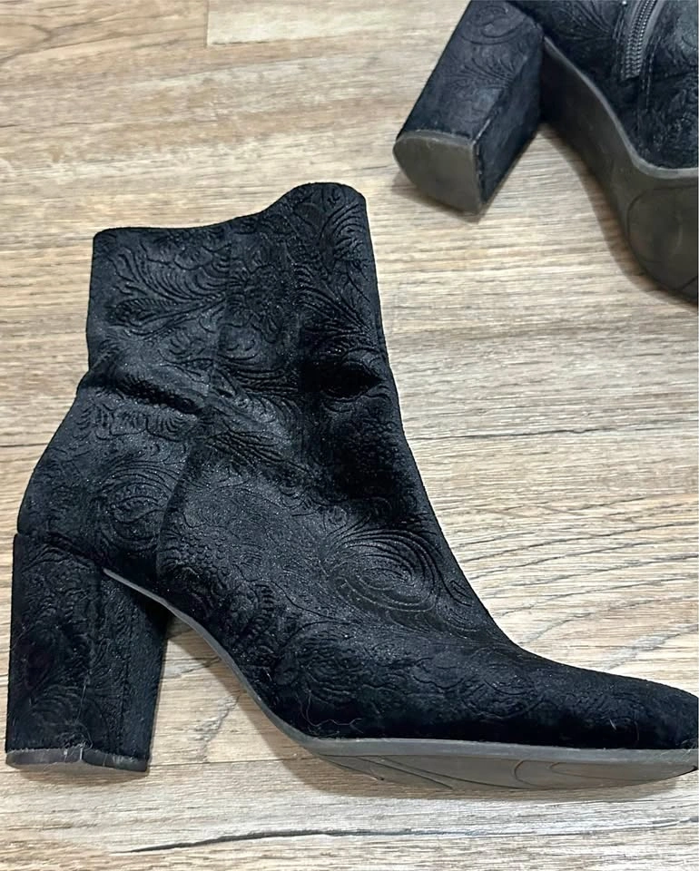 Christian Siriano Black Ankle Boots Size 8 & Green Sock Boots