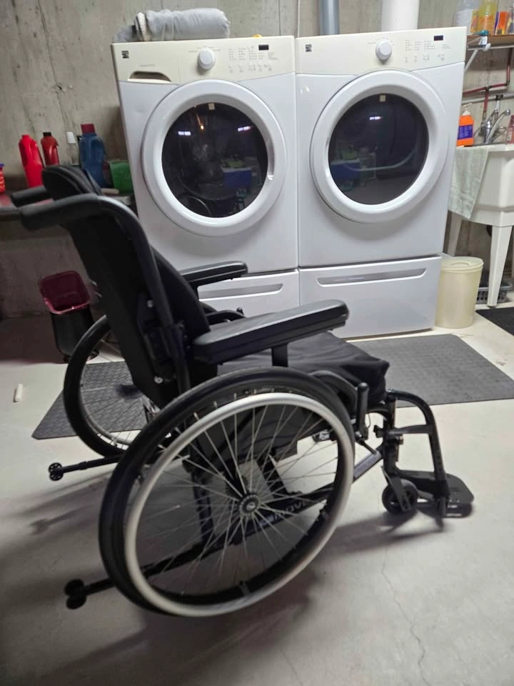 Wheelchair - photo 2