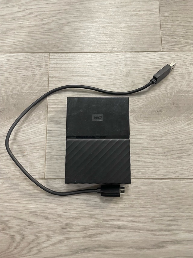 Western Digital My Passport 1TB External Hard Drive - photo 2