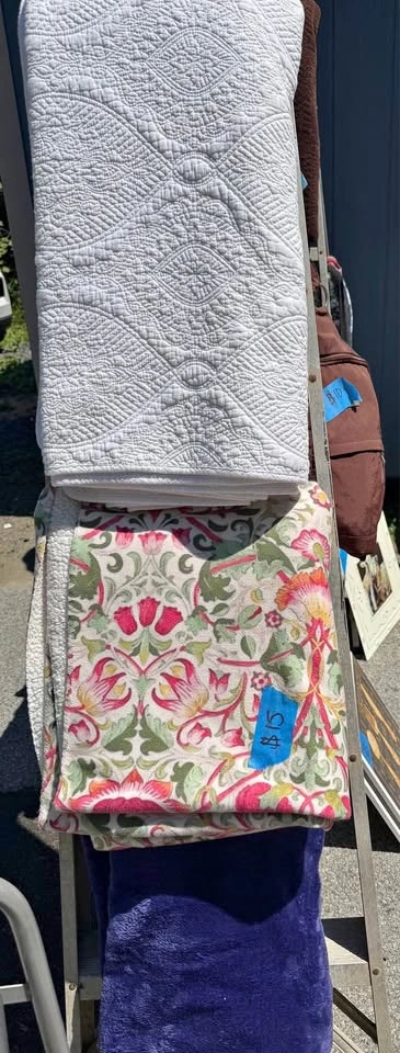 Queen blanket