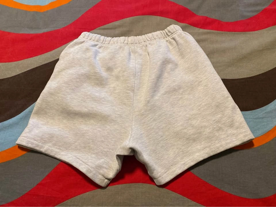 Essentials shorts size M - photo 3