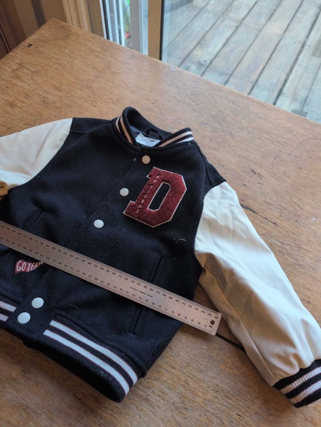 H&M Varsity Jacket Youth 2-4A - photo 3