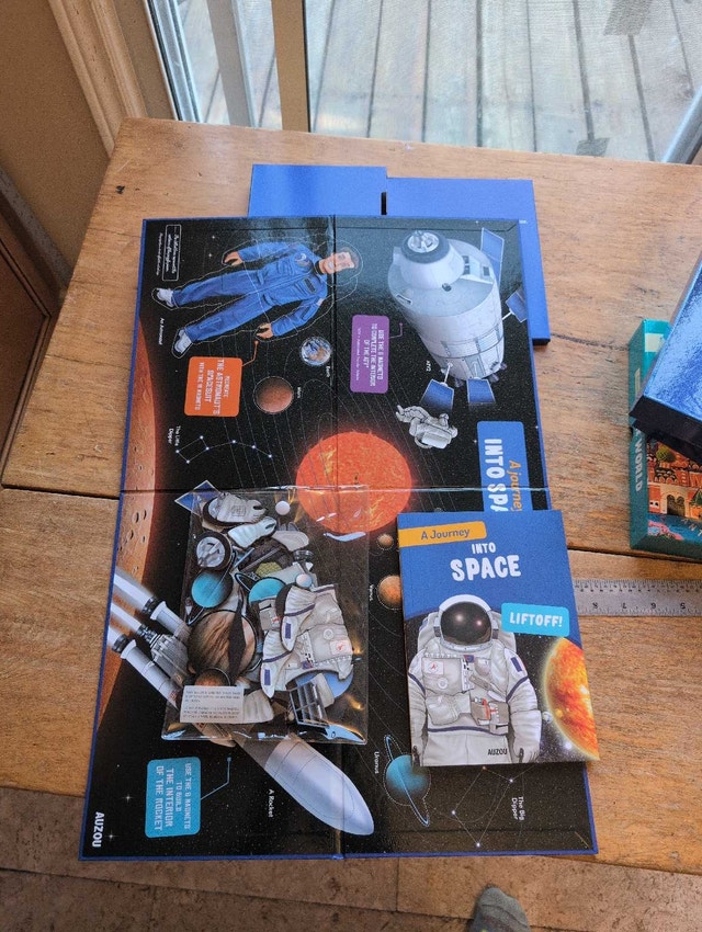 Auzou Magnetic Board lot of 2 Space and Atlas - photo 3